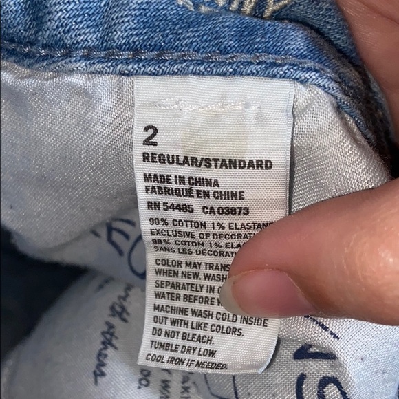 American Eagle ripped jeans - Picture 2 of 3
